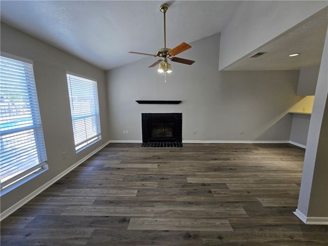 1501 Stallings Drive 49, College Station, TX 77840
