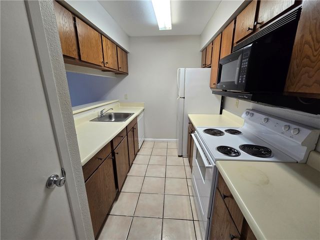 1501 Stallings Drive 49, College Station, TX 77840
