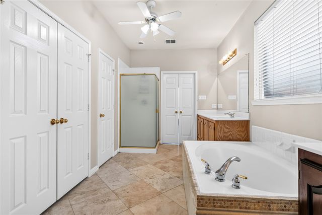 4325 Boca Raton Drive, The Colony, TX 75056