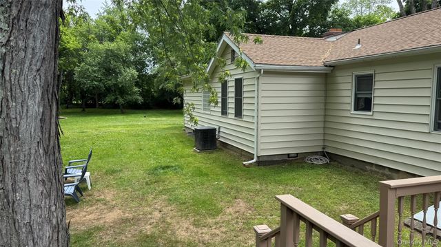 17 Church Street, Hopewell Junction, NY 12533