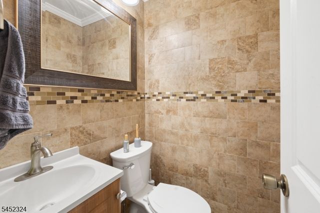60 Deanna Dr, APT 159 159, Hillsborough Twp., NJ 08844