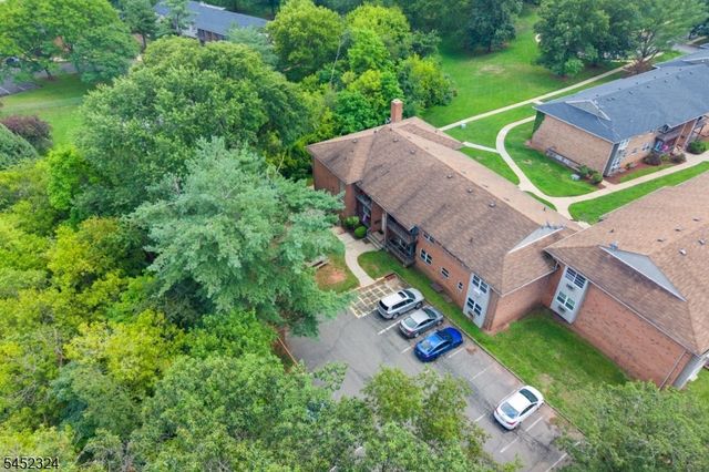 60 Deanna Dr, APT 159 159, Hillsborough Twp., NJ 08844