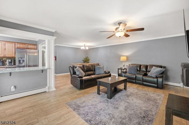 60 Deanna Dr, APT 159 159, Hillsborough Twp., NJ 08844