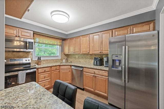 60 Deanna Dr, APT 159 159, Hillsborough Twp., NJ 08844