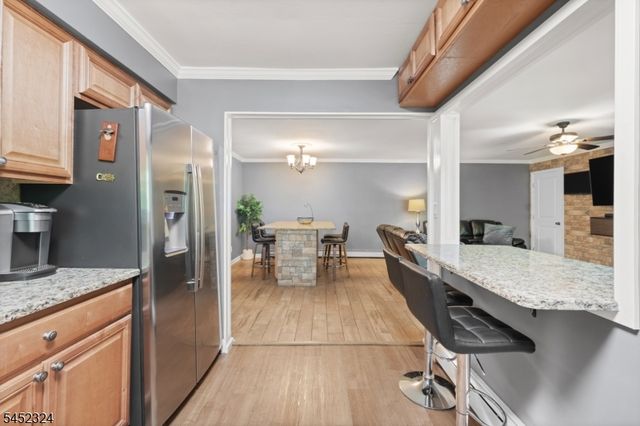 60 Deanna Dr, APT 159 159, Hillsborough Twp., NJ 08844