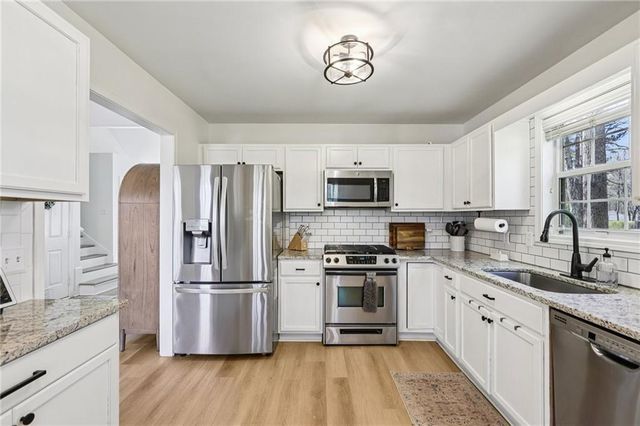 6210 Carriage Court, Cumming, GA 30040
