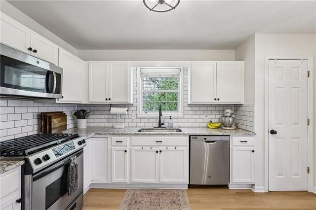 6210 Carriage Court, Cumming, GA 30040