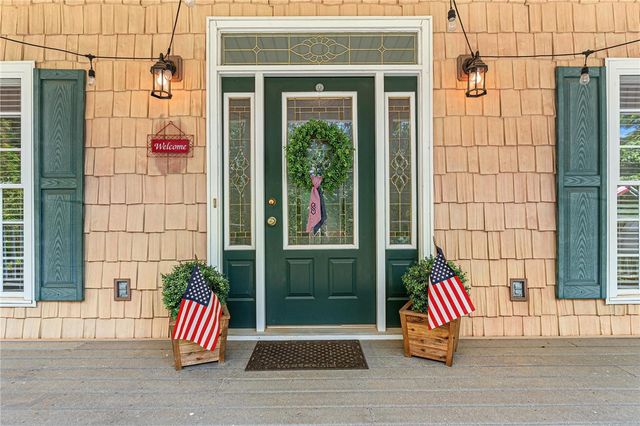 621 Chickasaw Drive, Westminster, SC 29693