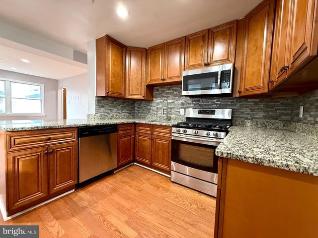 5819 CROWN ST, Capitol Heights, MD 20743