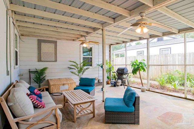 14 Lieutenant St, Pensacola, FL 32507