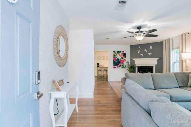 14 Lieutenant St, Pensacola, FL 32507