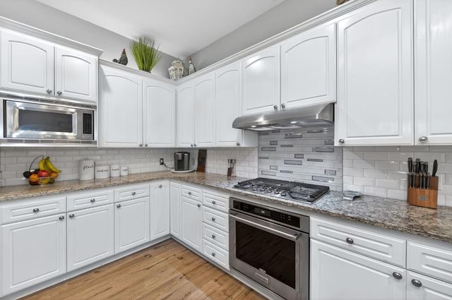 2112 Austin Avenue, Clovis, CA 93611