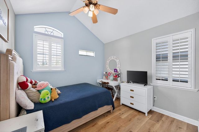 2112 Austin Avenue, Clovis, CA 93611