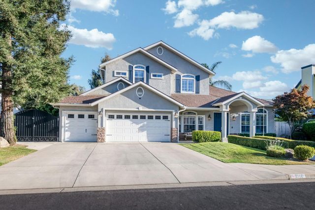 2112 Austin Avenue, Clovis, CA 93611