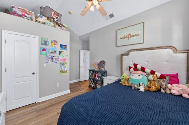 2112 Austin Avenue, Clovis, CA 93611