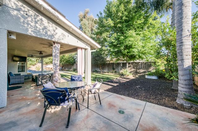 2112 Austin Avenue, Clovis, CA 93611