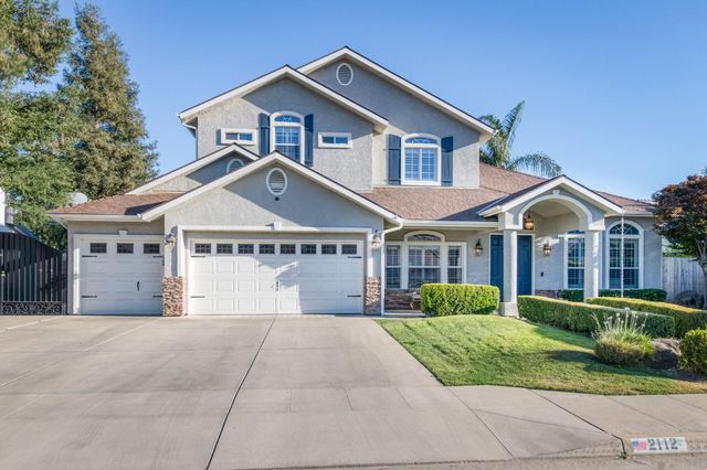 2112 Austin Avenue, Clovis, CA 93611