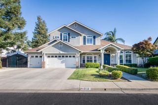 2112 Austin Avenue, Clovis, CA 93611