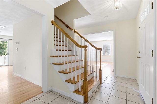 68 Burlington Street, Woburn, MA 01801