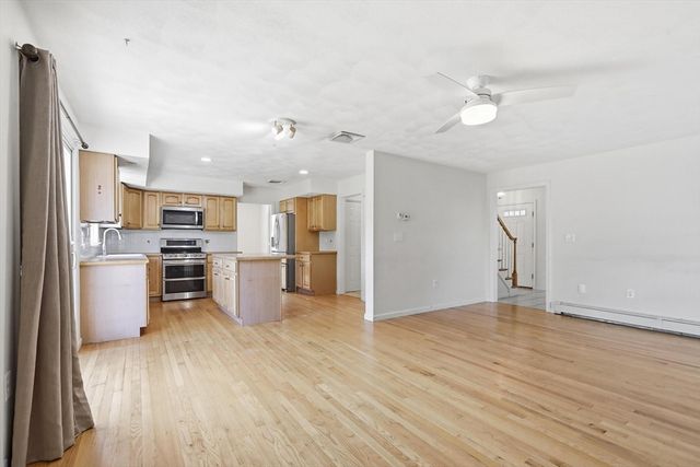 68 Burlington Street, Woburn, MA 01801