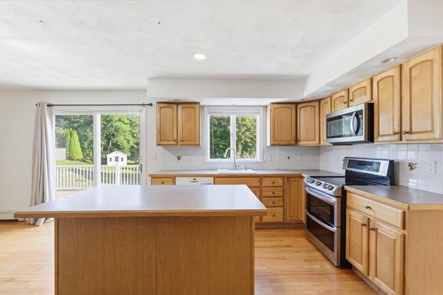 68 Burlington Street, Woburn, MA 01801