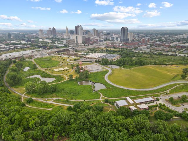 1371 City Park Avenue, Columbus, OH 43207