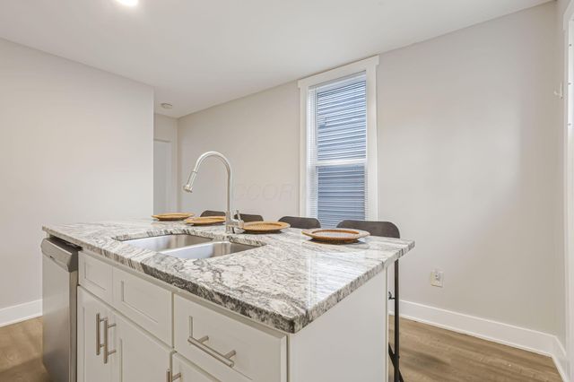 1371 City Park Avenue, Columbus, OH 43207