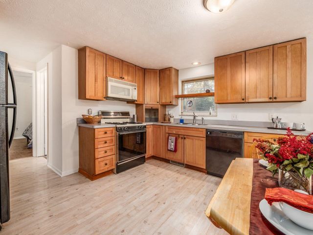 2103 Keller Place W, Grove City, OH 43123