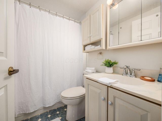 2103 Keller Place W, Grove City, OH 43123