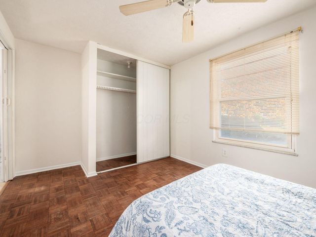 2103 Keller Place W, Grove City, OH 43123