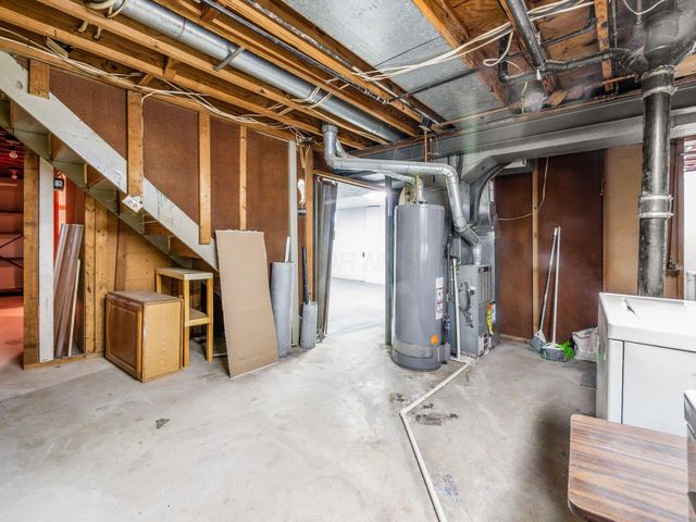 2103 Keller Place W, Grove City, OH 43123