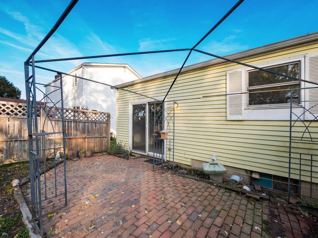 2103 Keller Place W, Grove City, OH 43123