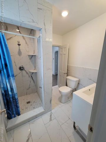 60001 E 8 Mile Road, South Lyon, MI 48178