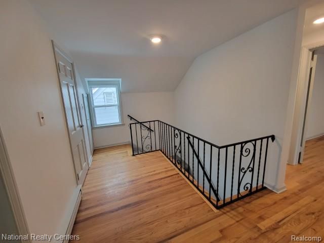 60001 E 8 Mile Road, South Lyon, MI 48178