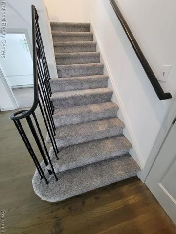 60001 E 8 Mile Road, South Lyon, MI 48178