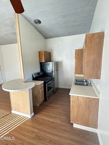 522 San Pascual Avenue, Los Angeles, CA 90042