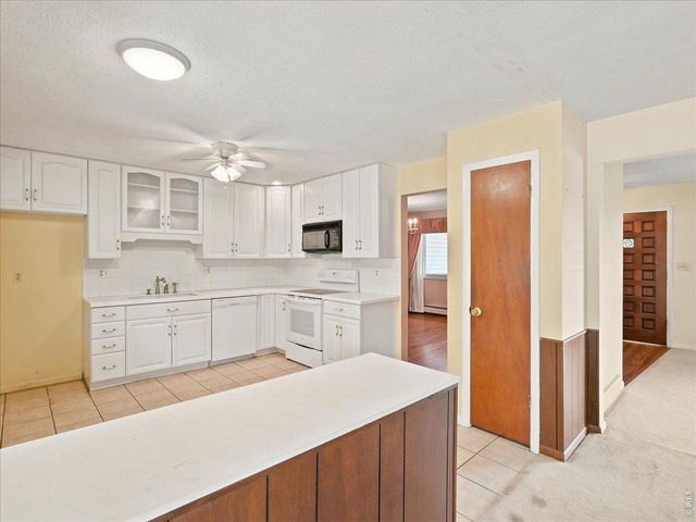 1919 24th Avenue Ct, Greeley, CO 80634