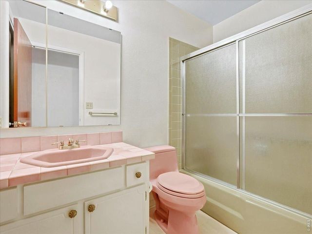 1919 24th Avenue Ct, Greeley, CO 80634
