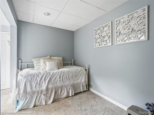 11705 Larkins Road, Brighton, MI 48114