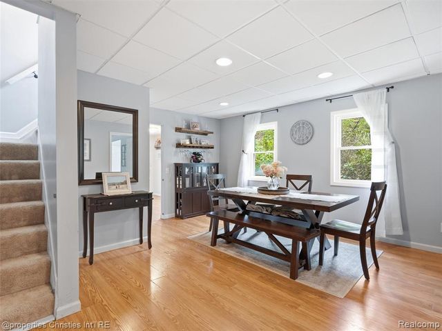 11705 Larkins Road, Brighton, MI 48114