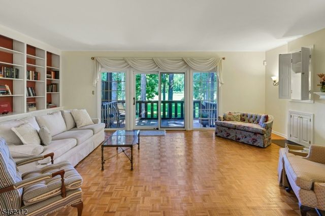 76 Keats Way, Morris Twp., NJ 07960