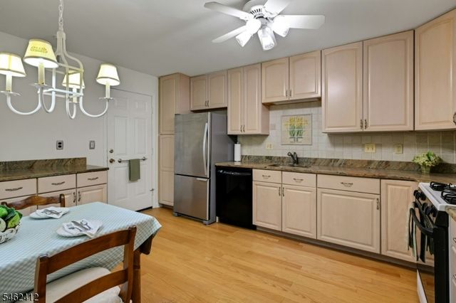 76 Keats Way, Morris Twp., NJ 07960