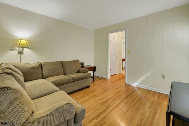 76 Keats Way, Morris Twp., NJ 07960