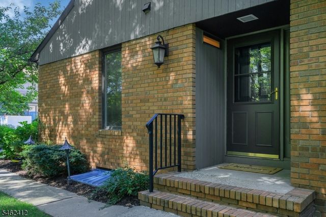 76 Keats Way, Morris Twp., NJ 07960
