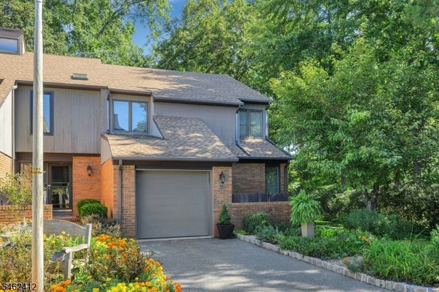 76 Keats Way, Morris Twp., NJ 07960