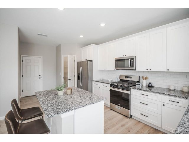 8877 Walden St, Commerce City, CO 80022