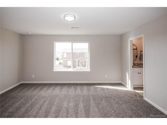 8877 Walden St, Commerce City, CO 80022