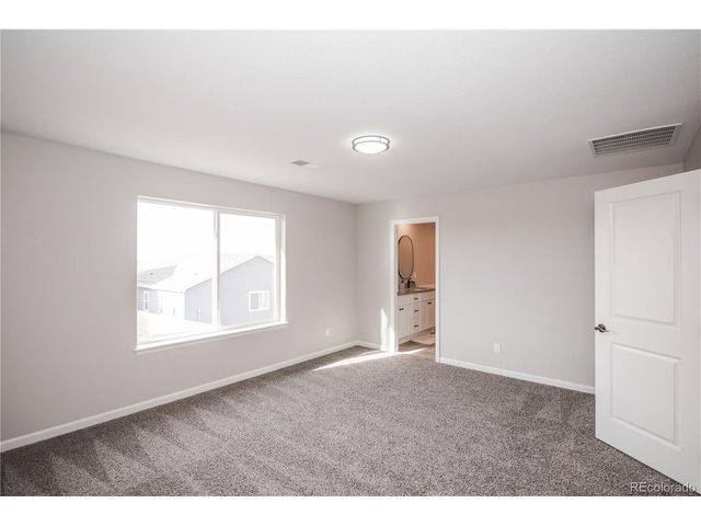 8877 Walden St, Commerce City, CO 80022