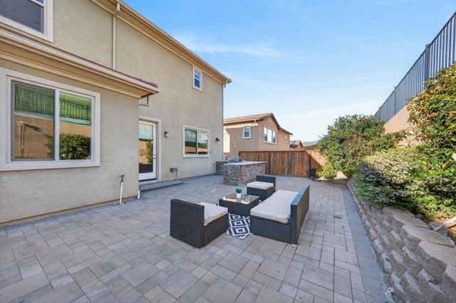 1414 Cottlestone Court, San Jose, CA 95121