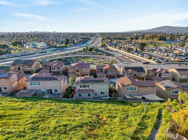 1414 Cottlestone Court, San Jose, CA 95121